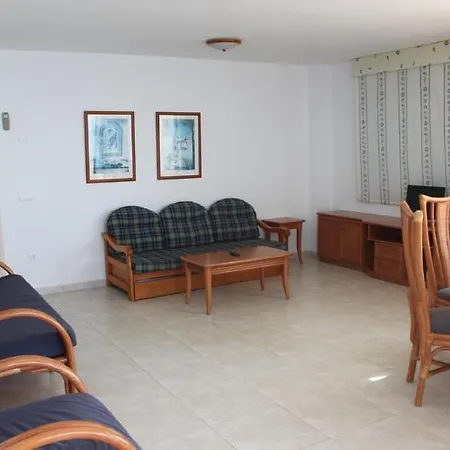 Clubrent - Rubino Daire Calp